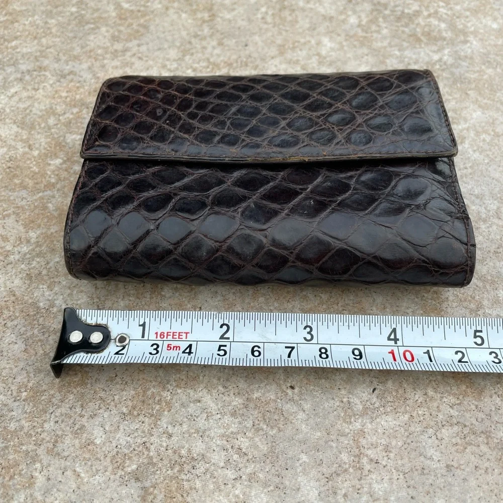BD Jeffries Alligator wallet